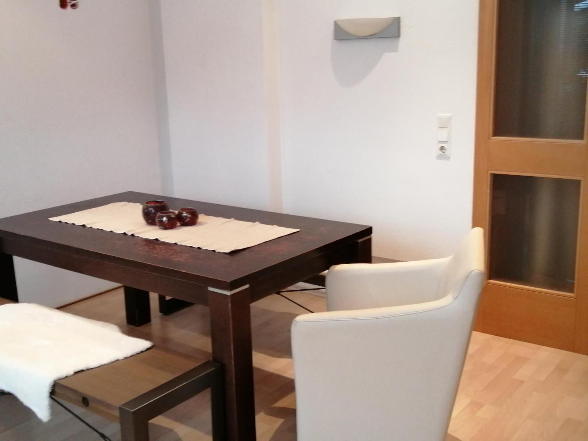 Apartement Floerl Rohrberg Rom bilde